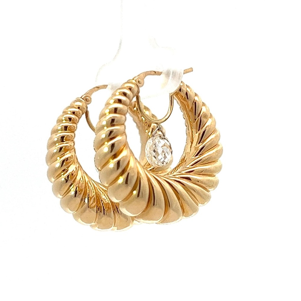 CROISSANT 18K YELLOW GOLD AND ONE CARAT BRIOLETTE DIAMOND HOOP EARRINGS